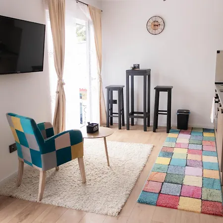 Jaman Cosy Apartman *
